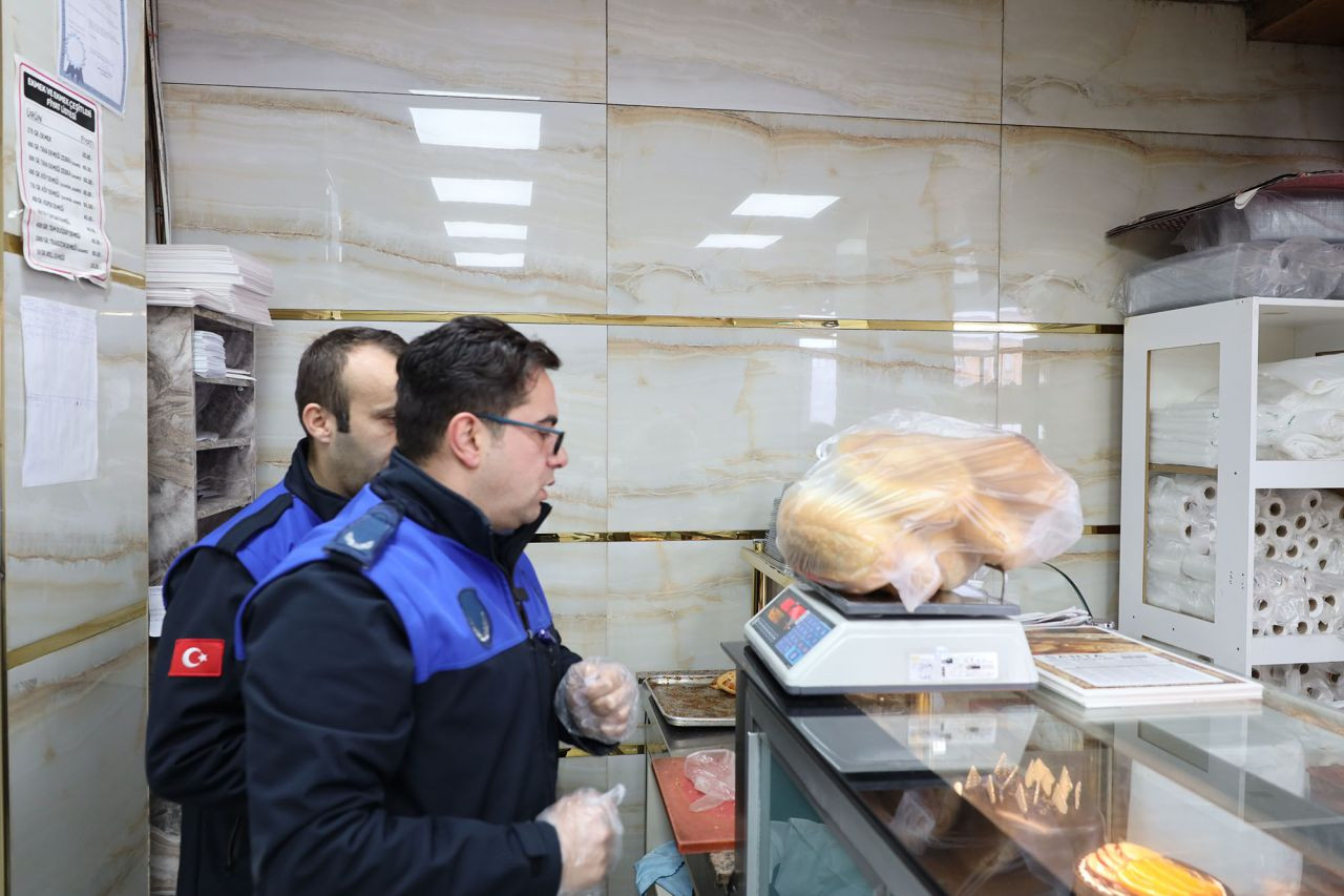 Büyükşehir Zabıtası Ramazan Öncesi Fırınları Tek Tek Denetledi - Sayfa 4