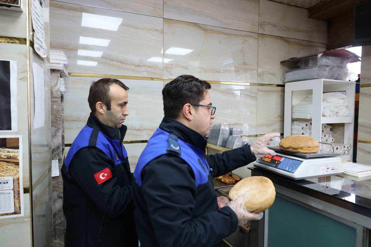 Büyükşehir Zabıtası Ramazan Öncesi Fırınları Tek Tek Denetledi - Sayfa 3