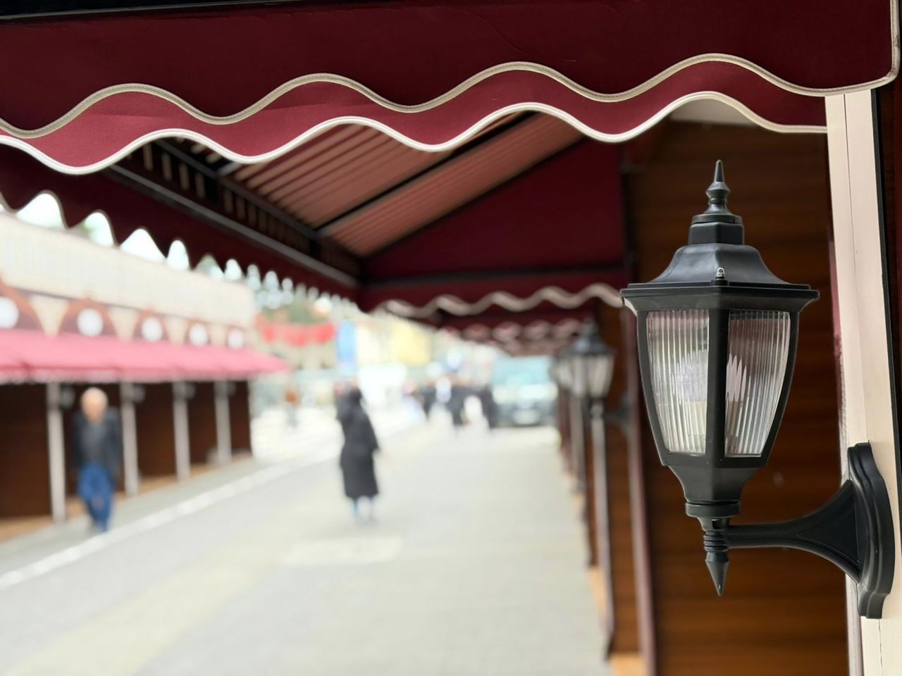 Geleneksel hale gelen Kitap Sokağı Ramazan’a hazırlanıyor - Sayfa 2