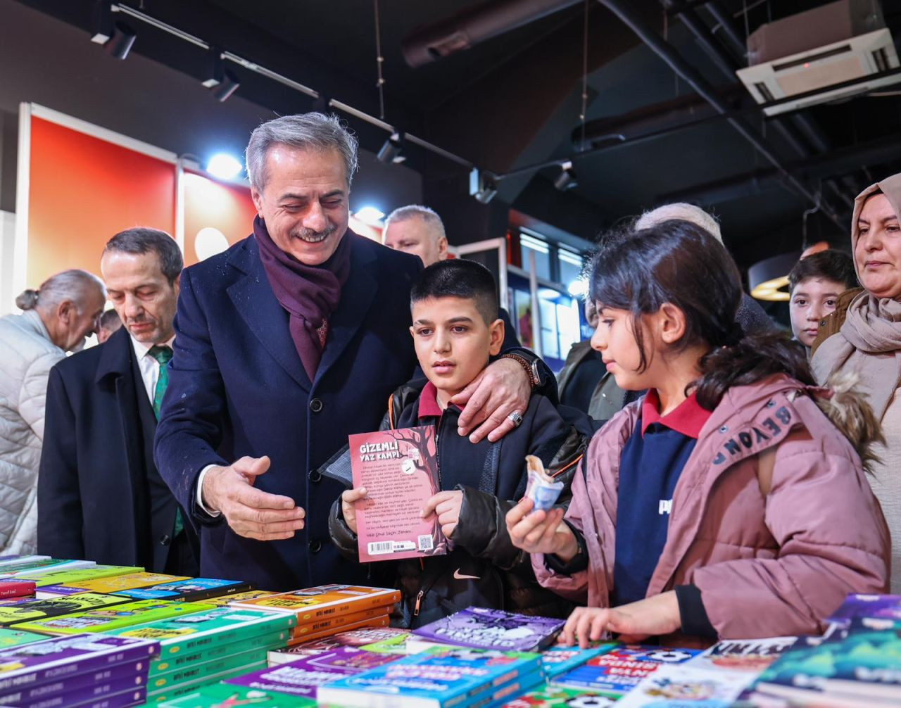 Sakarya Çocuk Edebiyat Fuarı tarihe geçti: 100 bini aşkın misafir - Sayfa 1