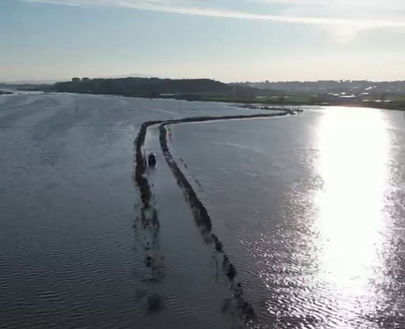Dere Taştı, Yol Sular Altında Kaldı - Sayfa 1
