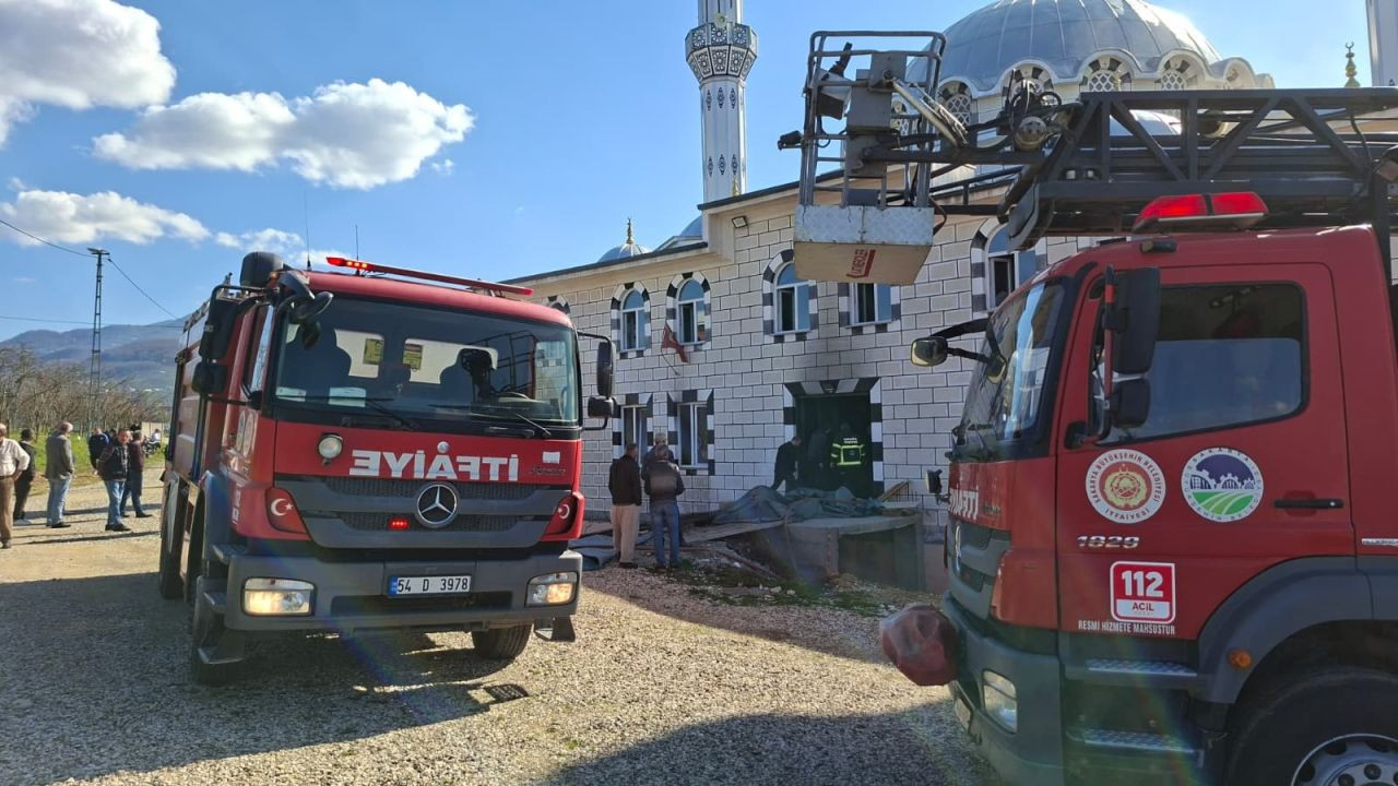 Akyazı’da Yeni Açılan Camide Yangın - Sayfa 3