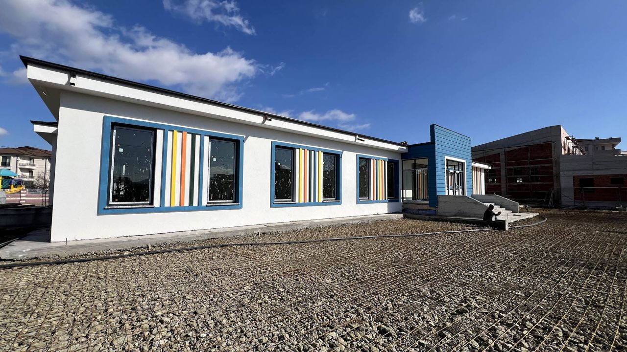 Yüzme Havuzu ve Gençlik Merkezinin Yaz Sezonuna Yetişmesi Hedefleniyor - Sayfa 3