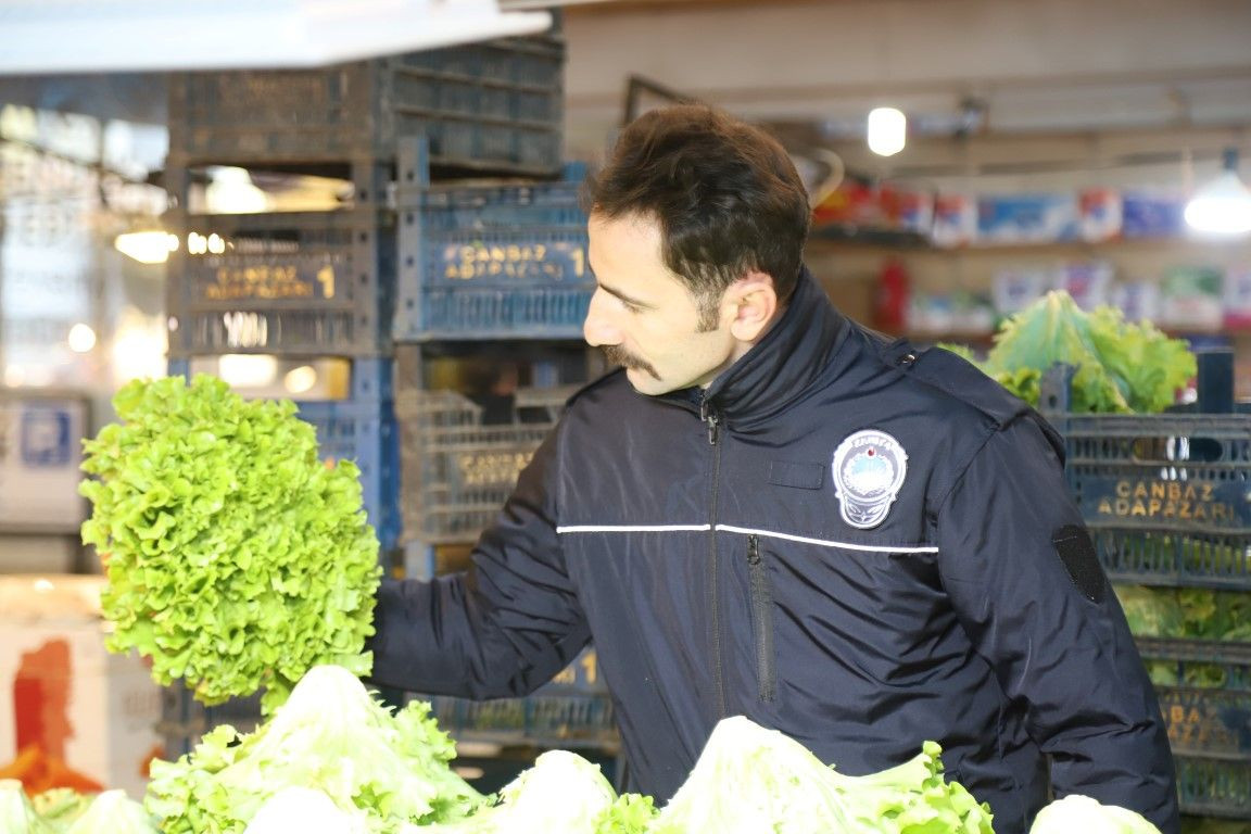 Zabıta Ekiplerinden Kapalı Pazar Yerinde Kapsamlı Denetim - Sayfa 4