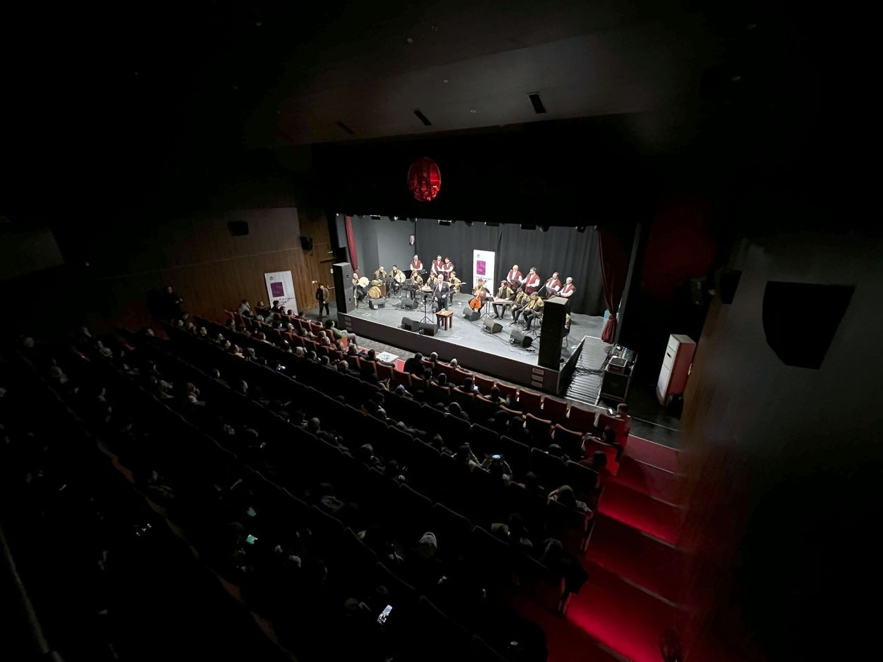 İlahilerle Dolu Gecede Ramazan’ın Manevi Ruhu Hissedildi - Sayfa 3