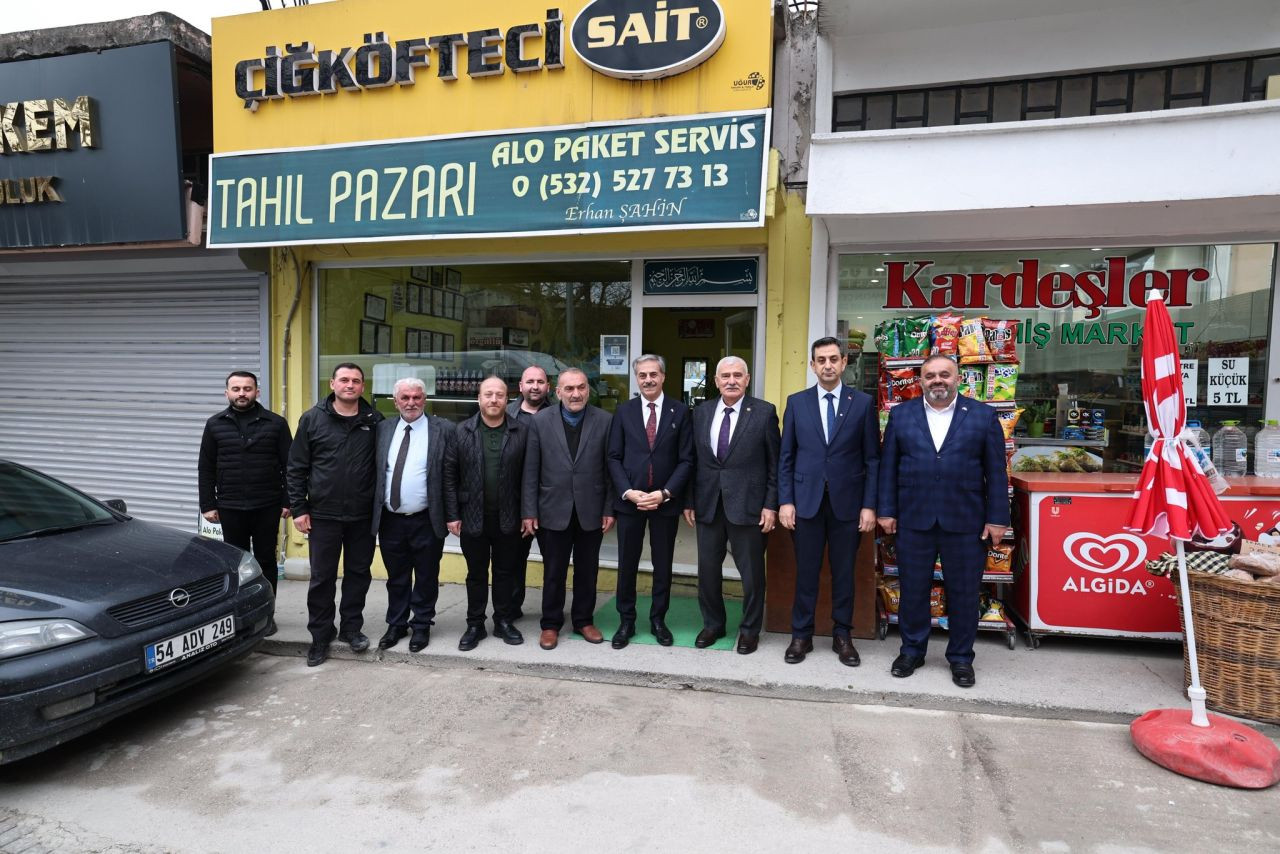 Başkan Alemdar Pamukova’da Vatandaşlarla Kucaklaştı - Sayfa 1