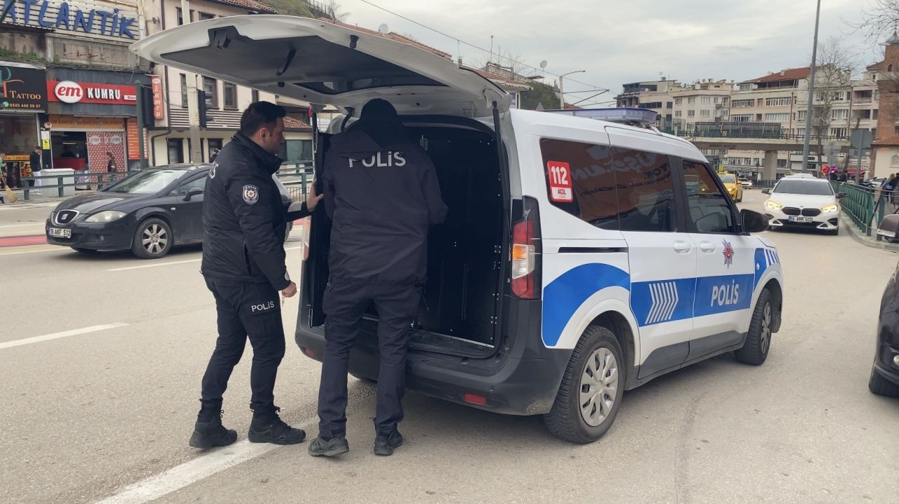 Taciz İddiası Gerginlik Yarattı: Polis Müdahalesiyle Kurtarıldı - Sayfa 1