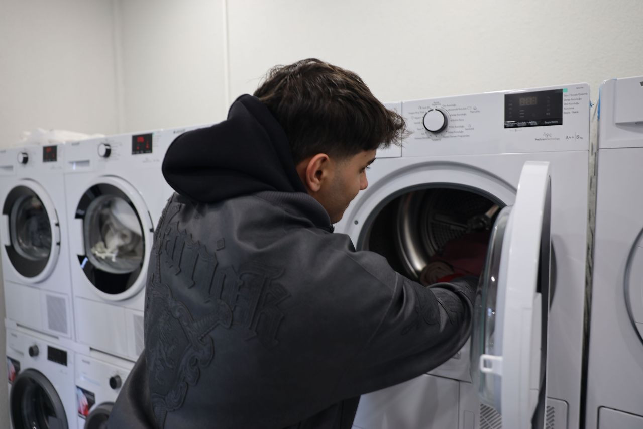 Üniversite Öğrencilerinin ‘Çamaşır Yıkama’ Derdi Bitti - Sayfa 4