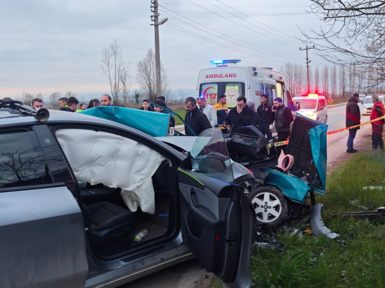İftar Vakti Feci Kaza: SUV Otomobile Ok Gibi Saplandı, 1 Ölü 1 Yaralı - Sayfa 1