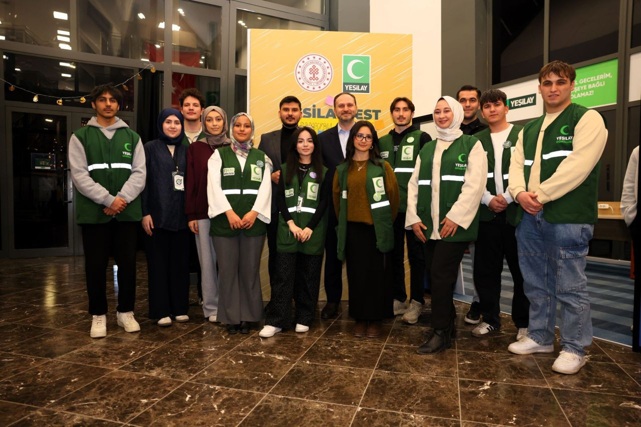 SUBÜ Genç Yeşilay Topluluğu İftarda Buluştu - Sayfa 1