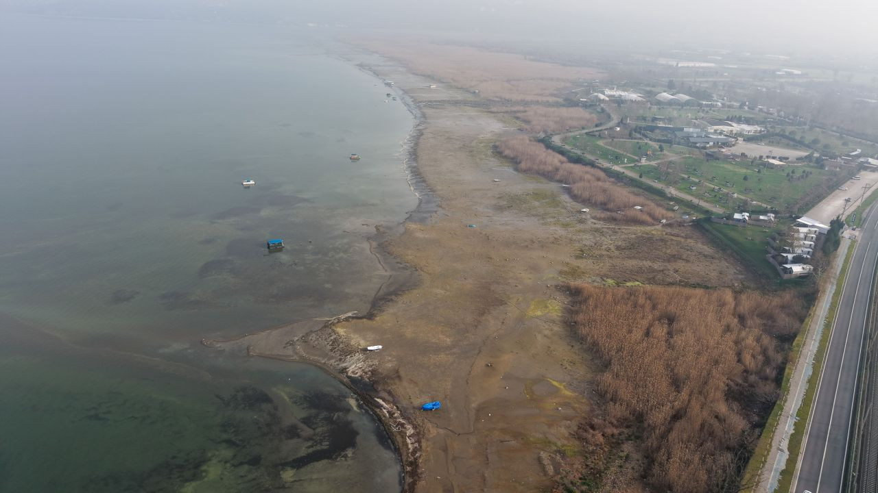 Sapanca Gölü’nde Su Seviyesi Yeniden Yükseliyor - Sayfa 1
