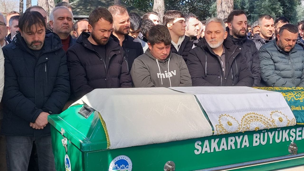 İftar Vakti Feci Kaza: 22 Yaşındaki Uğurcan Gözyaşlarıyla Defnedildi - Sayfa 4