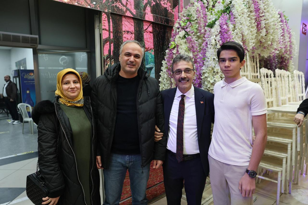 Erenler Belediyesi İftarda Buluştu - Sayfa 4