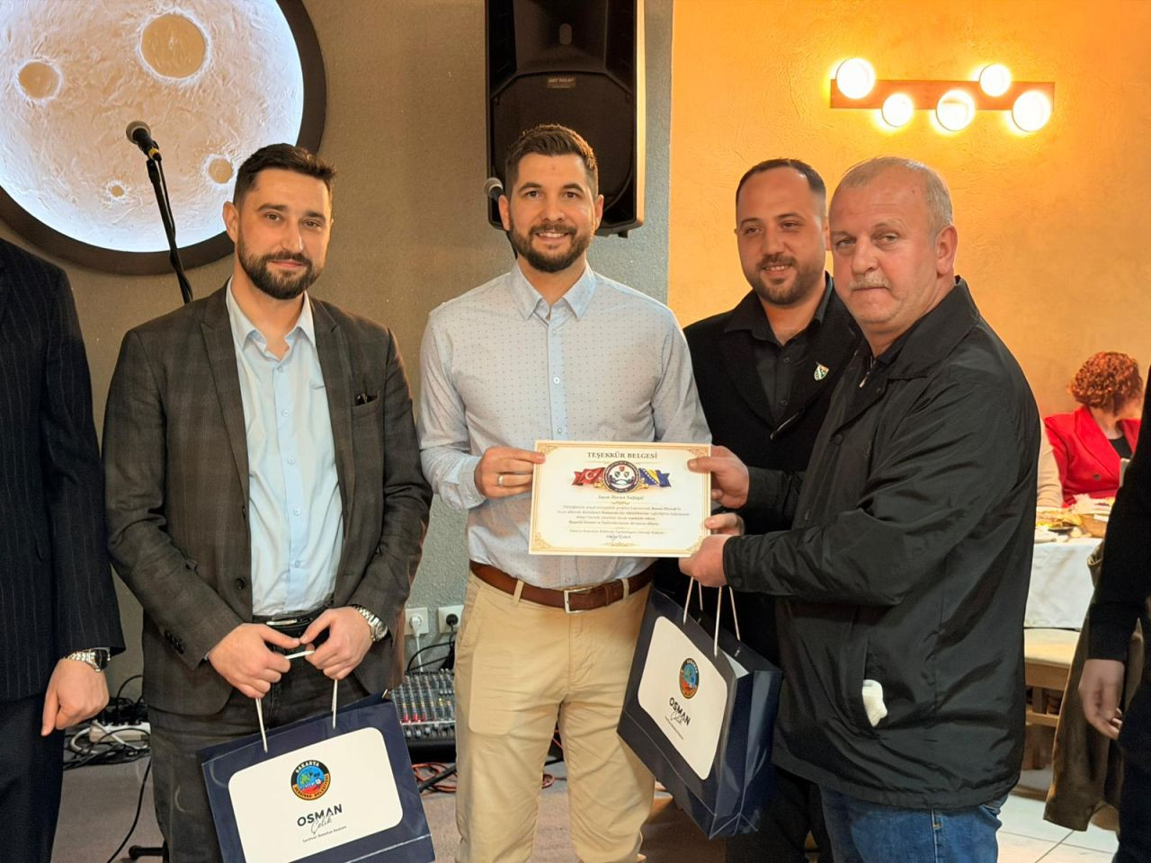 Balkanlar’a Gönül Köprüsü: Bosna’da İftar Sofraları Kuruldu - Sayfa 3