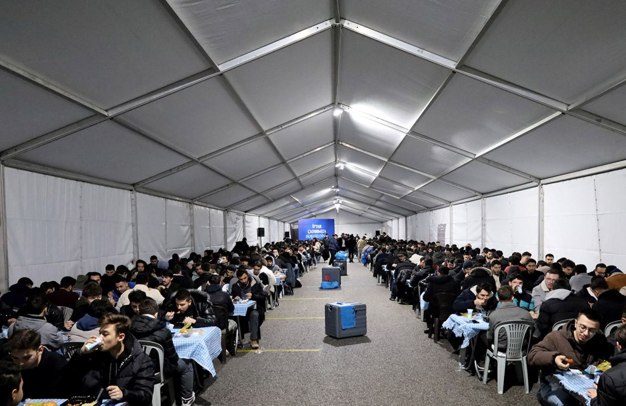 Ramazan'da 90 Bin Kişilik İftar Yemeği Büyükşehir Kazanlarında Pişiyor - Sayfa 4