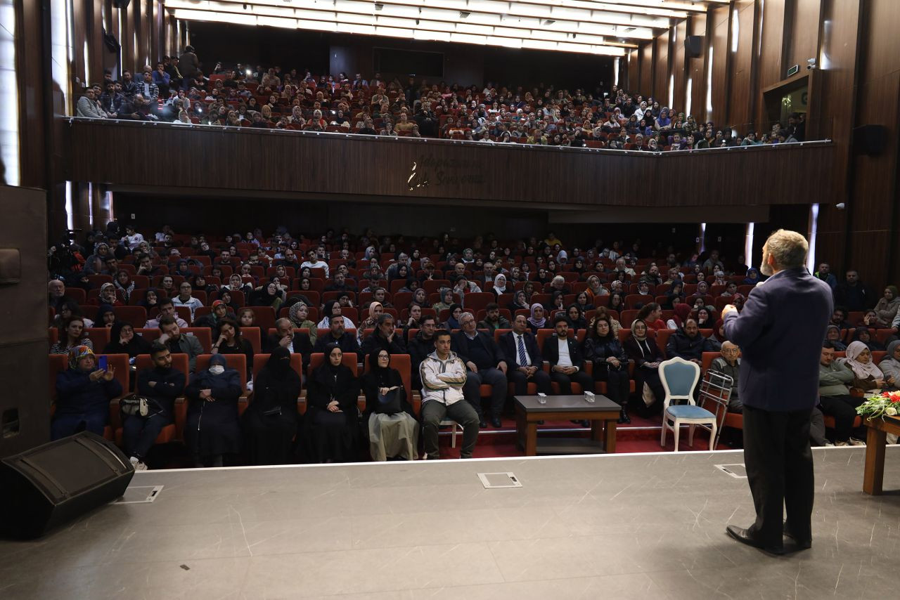 Dursun Ali Erzincanlı Sakarya’da Şiirleriyle Gönüllere Dokundu - Sayfa 2