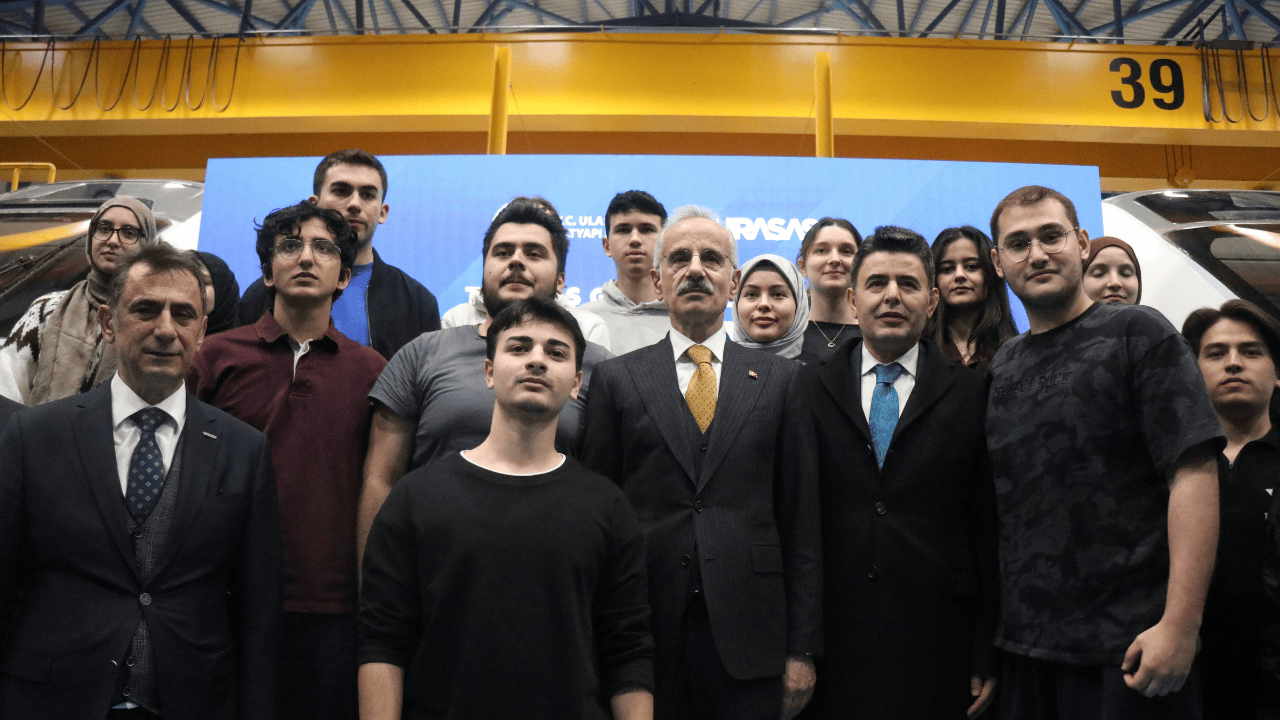 Bakan Uraloğlu’ndan Hürmüz Ve Bölge Açıklaması - Sayfa 4
