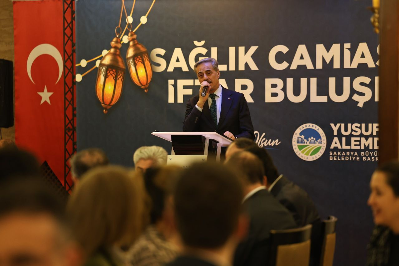 Başkan Alemdar Sağlık Ailesiyle İftarda Buluştu - Sayfa 2