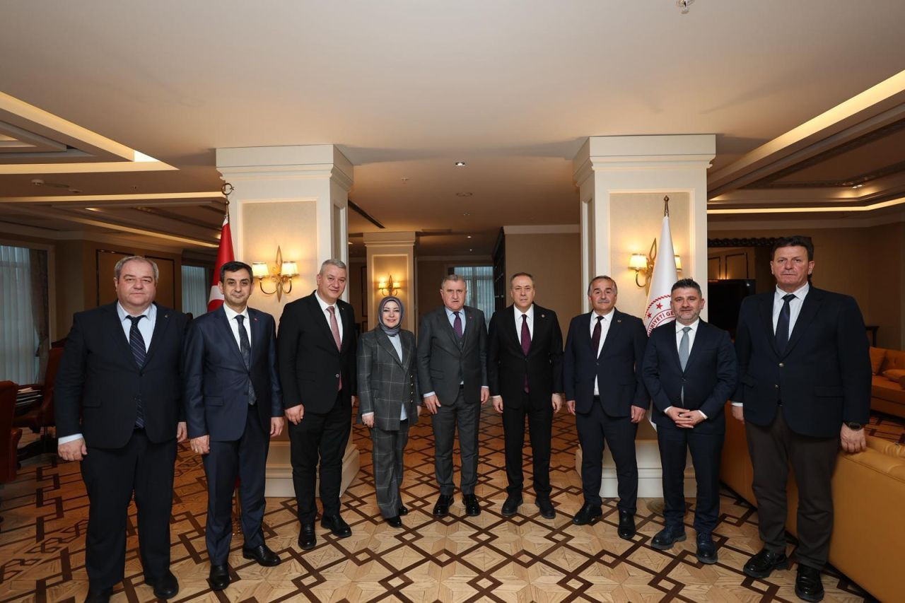 Başkan Çelik’ten Serdivan İçin Ankara’da Yeni Yatırım Hamlesi - Sayfa 1