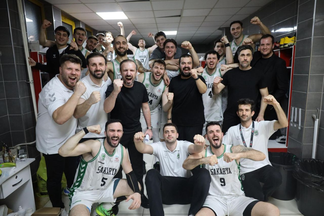 Büyükşehir Play-Off’a Galibiyetle Başladı: 87-81 - Sayfa 1