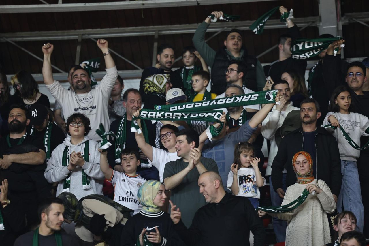 Büyükşehir Play-Off’a Galibiyetle Başladı: 87-81 - Sayfa 3