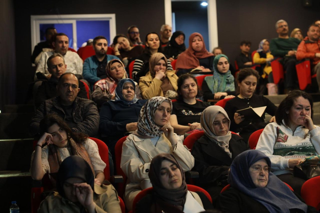 Akademi’de İlk Ders Mesnevi: “Kendini Bilmenin Rehberi” - Sayfa 1