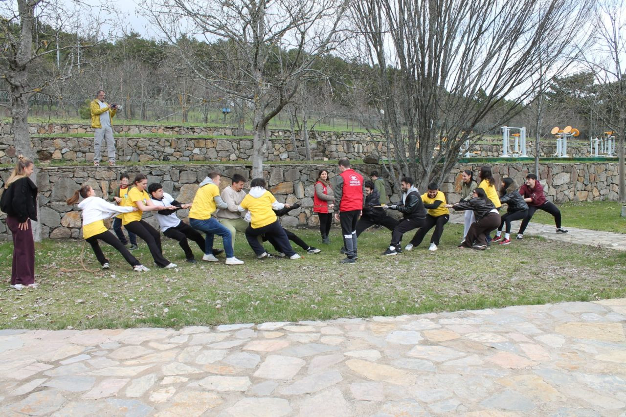 Üniversiteli Gençlerden Toplumsal Duyarlılık Örneği - Sayfa 2