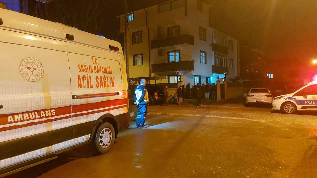 Eşya Almak İçin Geldiği Evde Babasını Hareketsiz Halde Buldu - Sayfa 1