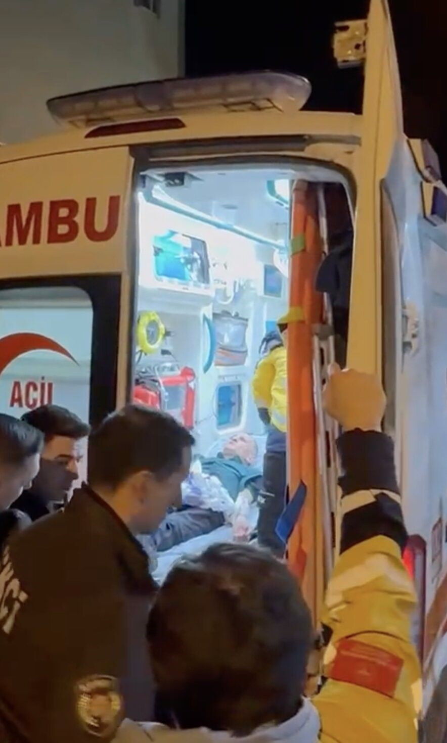 Kaynarca’da bıçaklı kavga: 1 kişi yaralandı - Sayfa 1