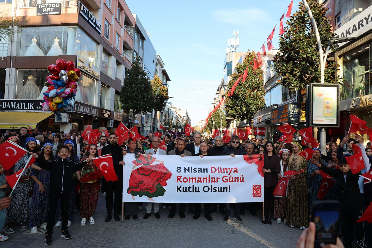 Roman Kültürü Şenliği Sakarya’da Rengarenk Bir Şölene Dönüştü - Sayfa 2