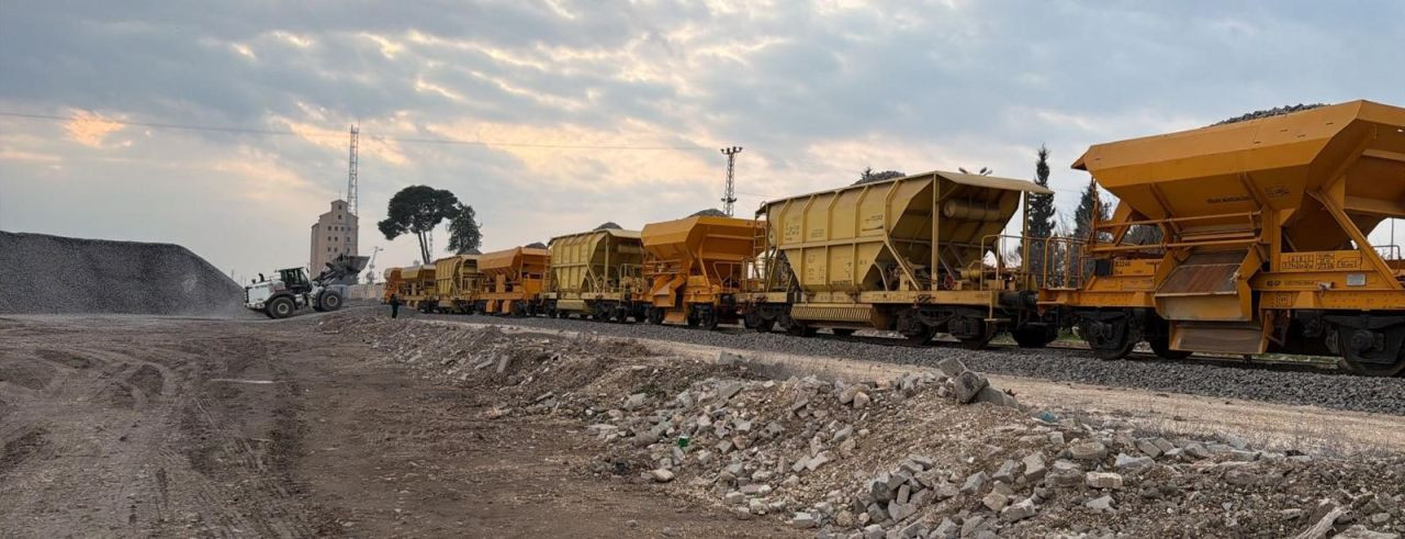 Suriye Sınırındaki 350 Kilometrelik Demiryolu Hattı Yenilendi - Sayfa 4
