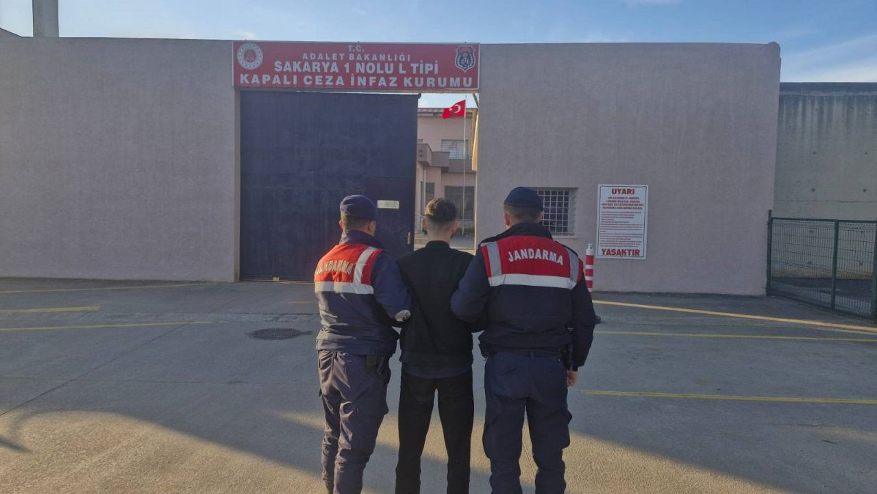 Zehir Taciri Suçüstü Yakalandı: 152 Gram Bonzai Ele Geçirildi - Sayfa 2