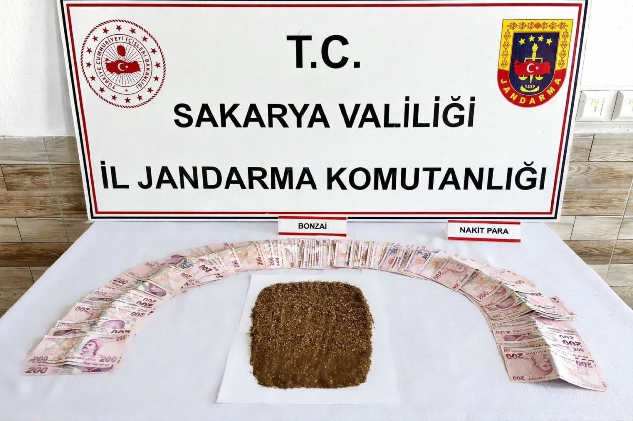 Zehir Taciri Suçüstü Yakalandı: 152 Gram Bonzai Ele Geçirildi - Sayfa 1