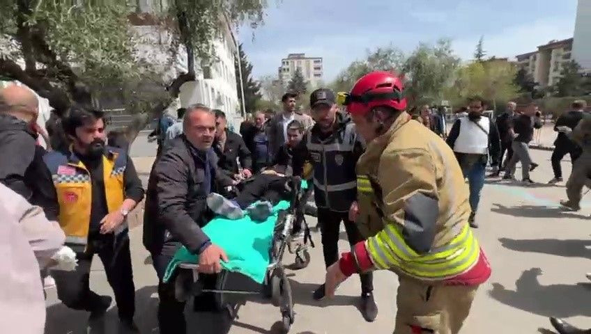 Kahramanmaraş'ta Ortaokulda Katliam Gibi Saldırı - Sayfa 3