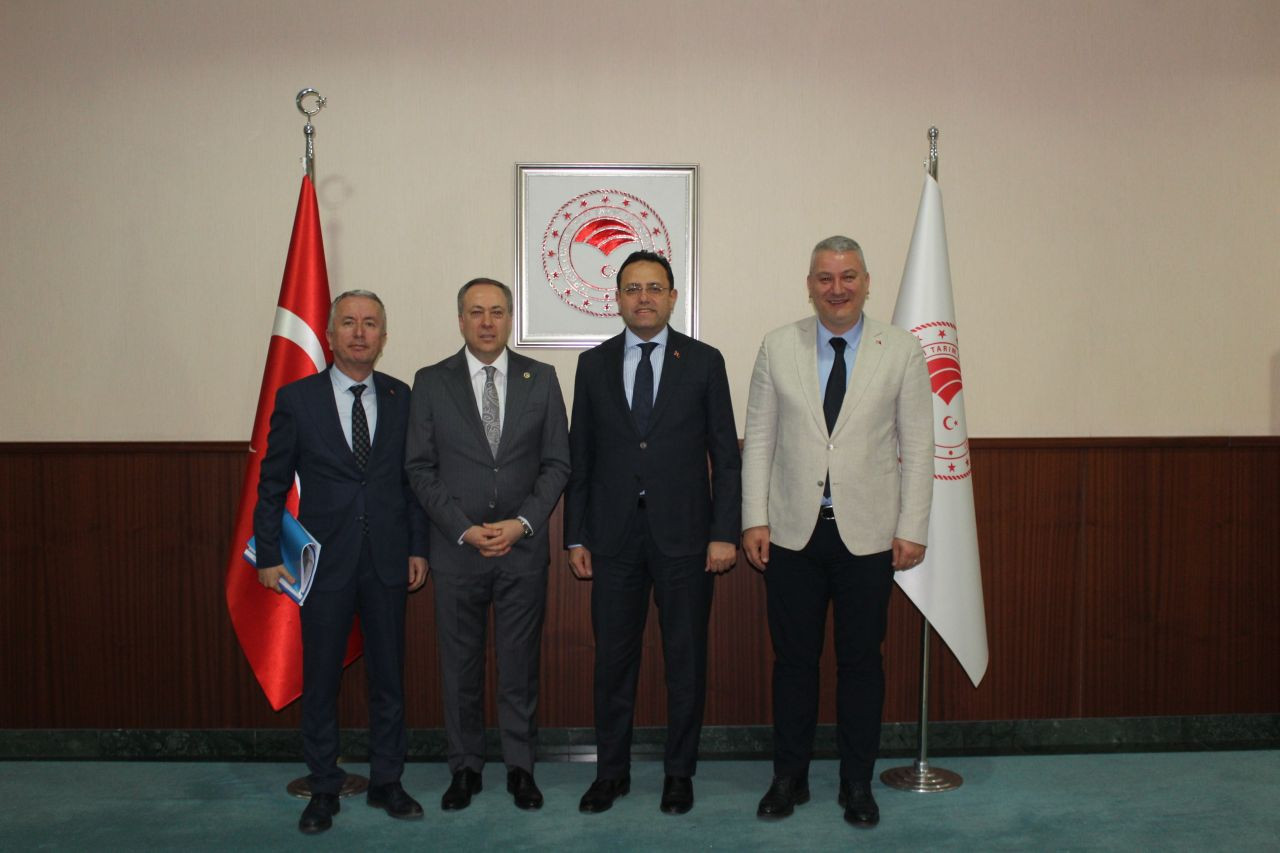 Belediye Başkanı Osman Çelik Ankara Temaslarını Sürdürüyor - Sayfa 1