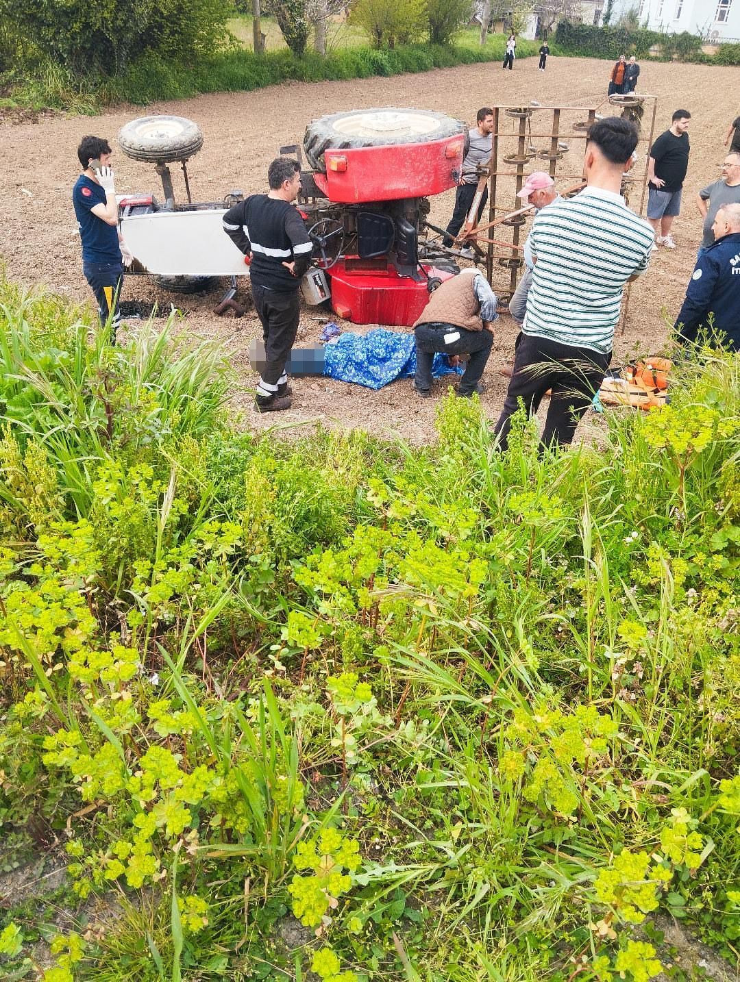 Sakarya’da Traktör Kazası: 59 Yaşındaki Çiftçi Hayatını Kaybetti - Sayfa 1