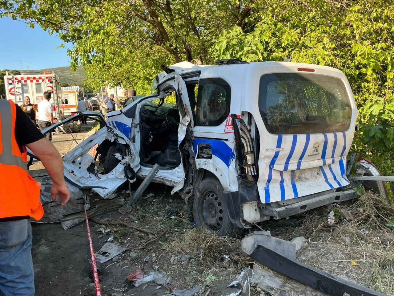 Freni Boşalan Tır 10 Araca Çarptı: 3 Ölü, 5 Yaralı - Sayfa 1