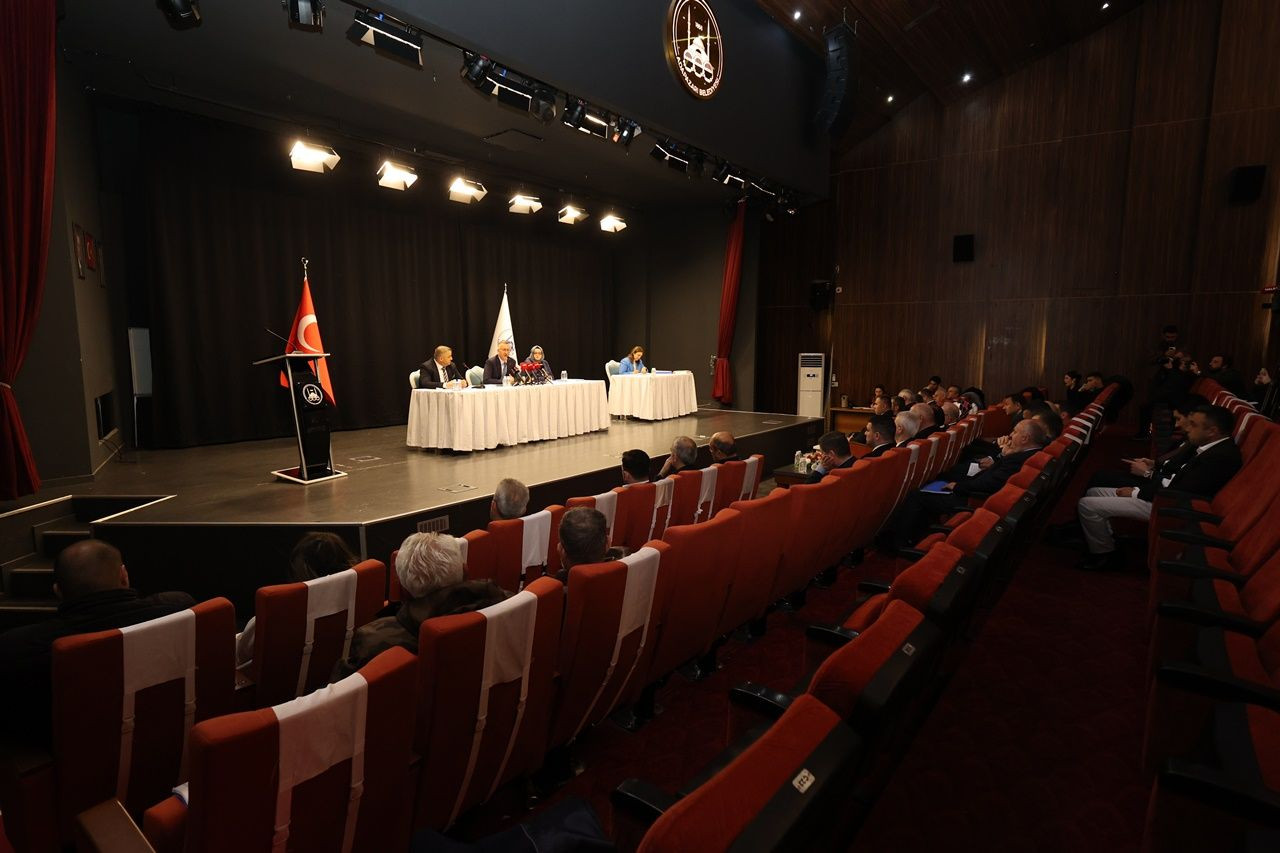 Mutlu Işıksu: Gayretle Çalışmaya Devam - Sayfa 3