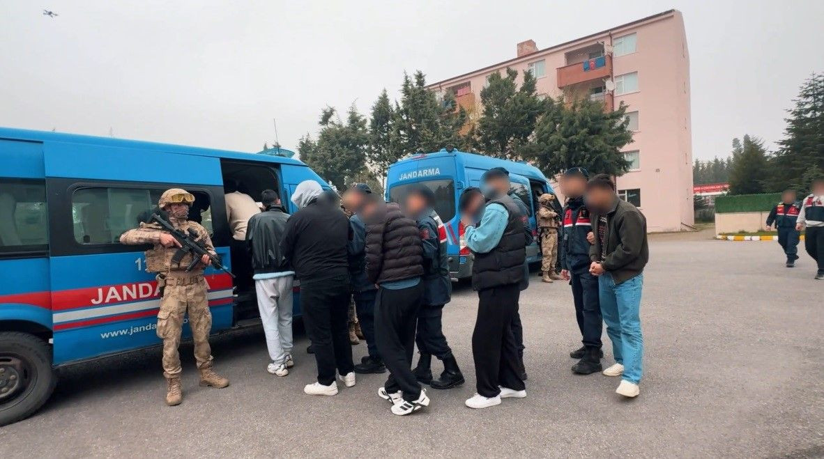 Sakarya'da 'Yatırım Danışmanlığı' Tuzağına Jandarma Tokadı - Sayfa 4