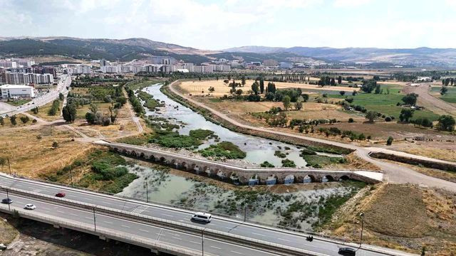 Kızılırmak'ta İnanılmaz Dönüşüm: Kurumaktan Coşmaya 1 Yıl - Sayfa 1