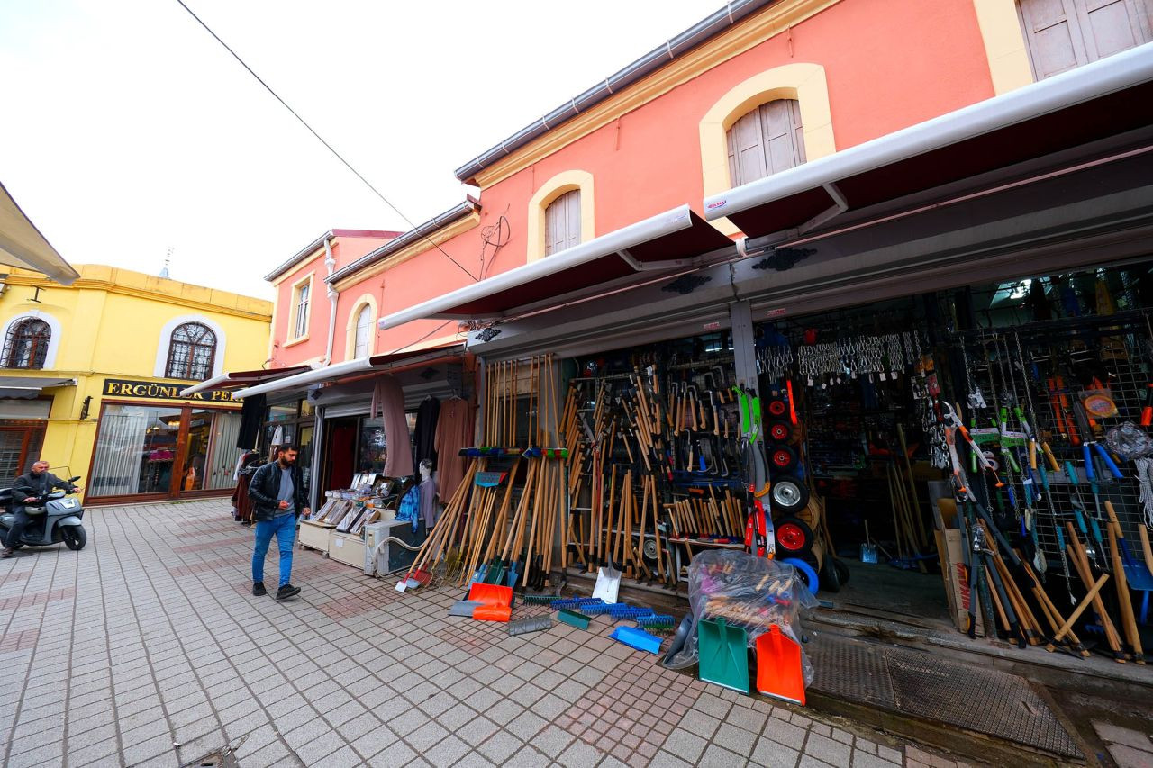 Uzunçarşı Tarihin İzleriyle Yeniden Canlanıyor - Sayfa 1