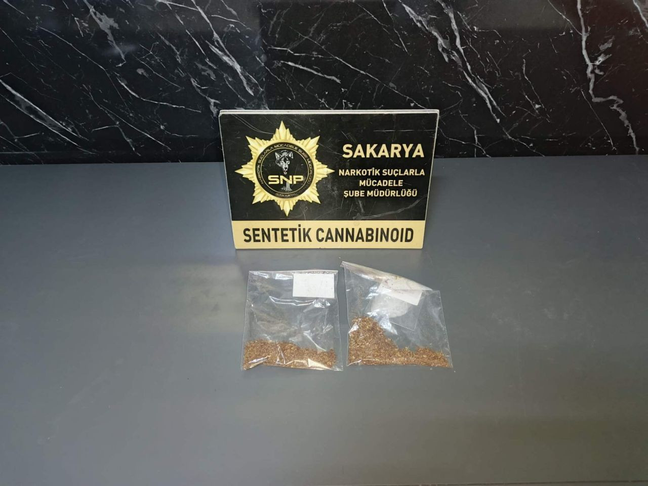 Uyuşturucu Operasyonu: 2 Şüpheli Tutuklandı - Sayfa 1