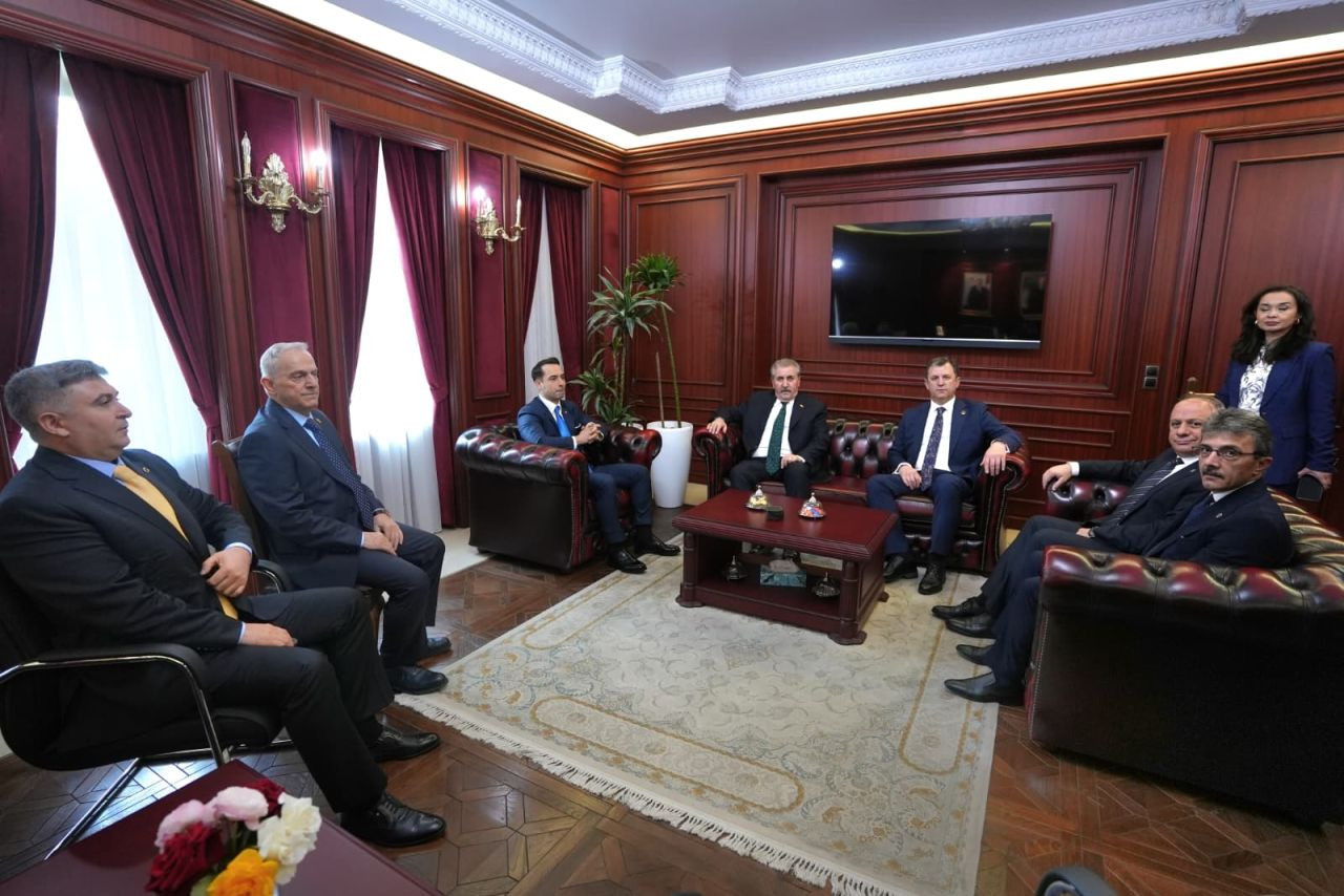 Özbekistan'da Tarihi ve Kültürel Buluşmalar - Sayfa 2