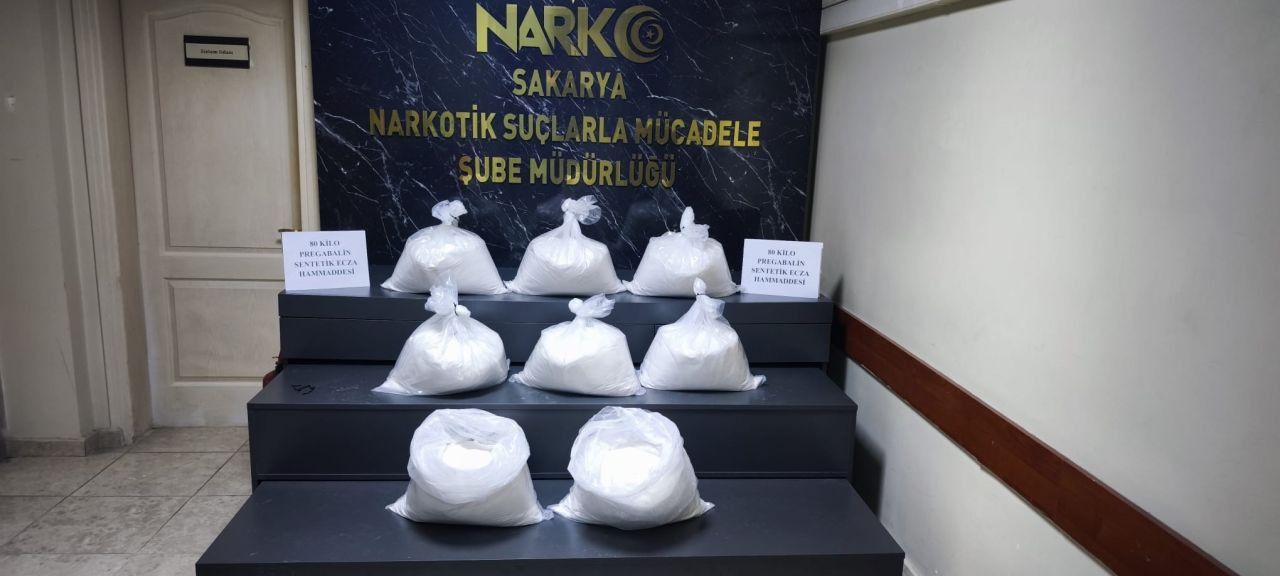 Torbalarca Uyuşturucu Ele Geçirildi: 3 Şüpheli Tutuklandı - Sayfa 1