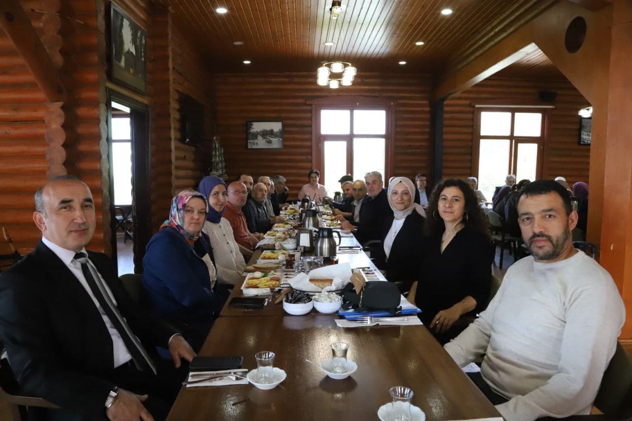 Huzurevi Sakinlerine Anneler Günü Kahvaltısı - Sayfa 4