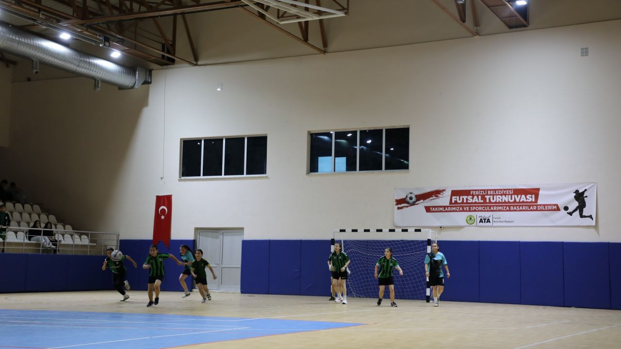 Ferizli’de Futsal Turnuvası Şampiyonu Ferizli Santos Oldu - Sayfa 4