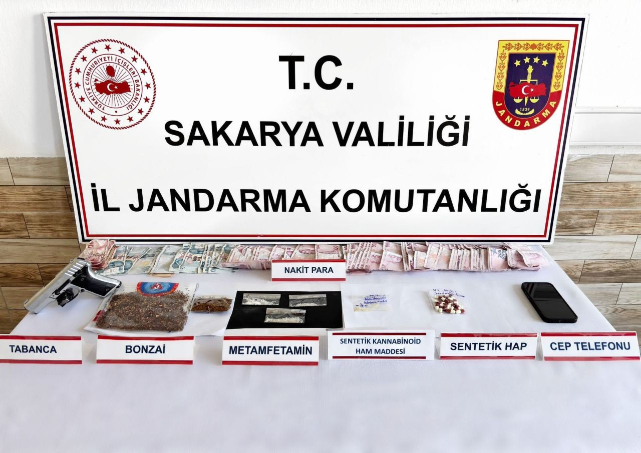 Jandarmadan Uyuşturucu Tacirlerine Operasyon - Sayfa 2