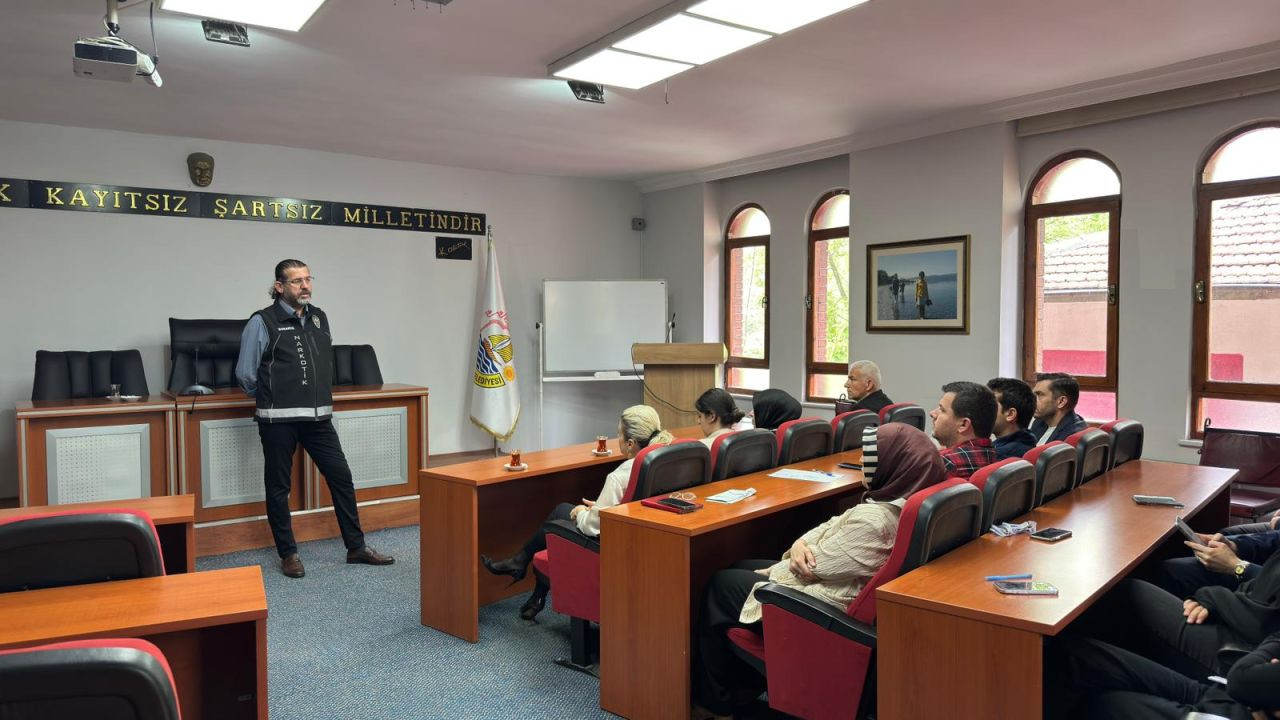 Sapanca Belediyesi Personeline Narkotik Farkındalık Eğitim - Sayfa 3
