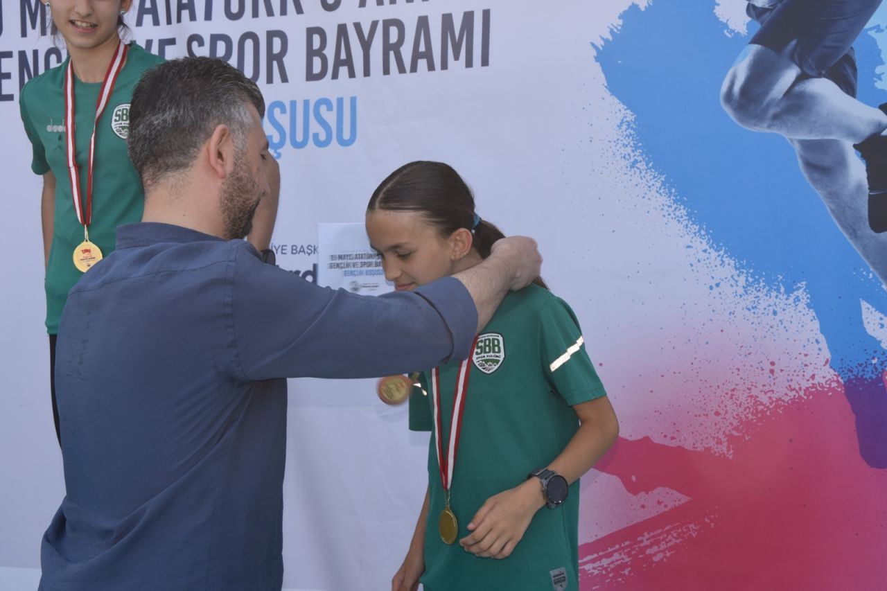 Sapanca’da 19 Mayıs Gençlik Koşusu Düzenlendi - Sayfa 4