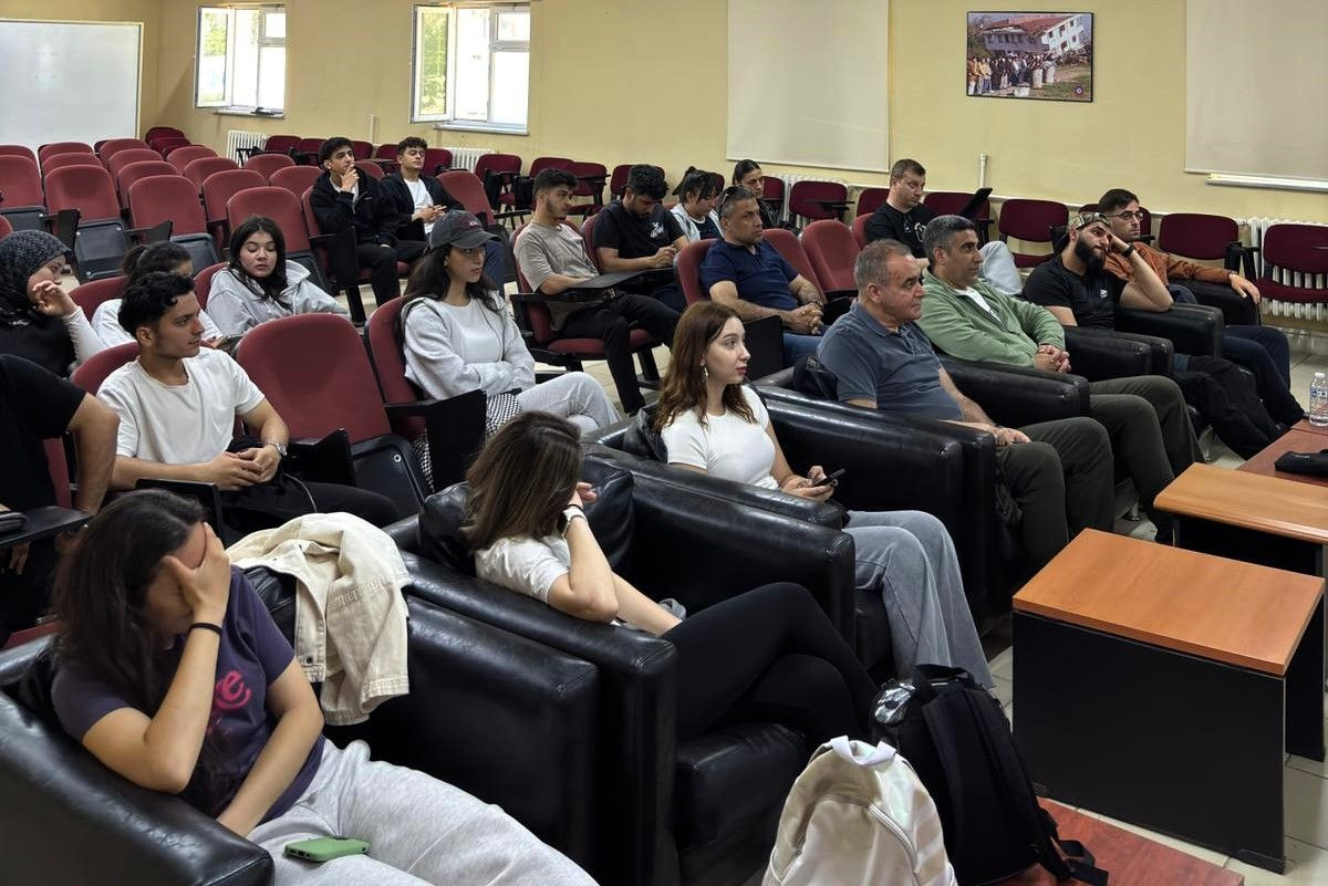 SUBÜ’lü Gençler 19 Mayıs’ı Afet Eğitimiyle Anlamlı Kıldı - Sayfa 1